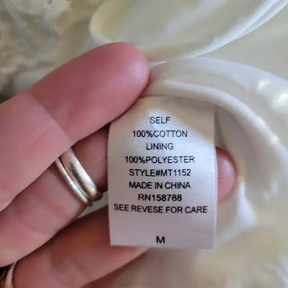 NWOT - MABLE Country Nights Cropped Lace Up Peasant Blouse - White - Picture 8 of 8